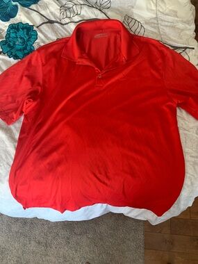 Nike Red Men's Short-Sleeve Polo Shirt